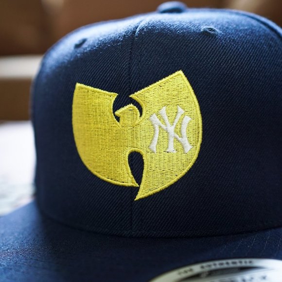New York Yankees Wu Tang  Snapback Hat - Picture 3 of 4